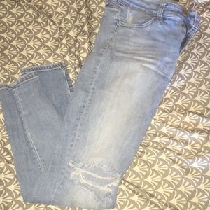 American Eagle skinny jegging